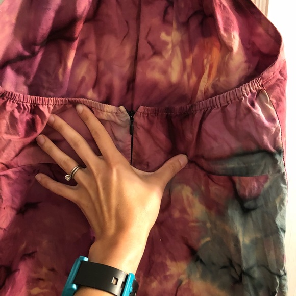 Floor length tie-dyed halter dress - Picture 2 of 2